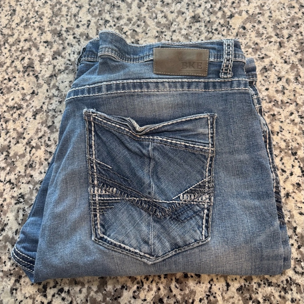 BKE Men’s Tyler Bootcut Stretch Jeans